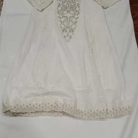 Ivory Indian Beaded Embellished Midi  Dress - Picture 13 of 17